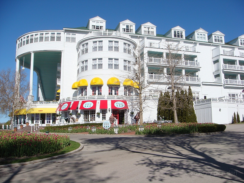 052 Memorial Day [2008 May 23].JPG - Scenes from Mackinac Island.